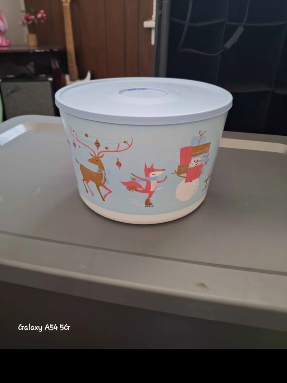Tupperware Jungle Animal Stackable Containers - Green Lids